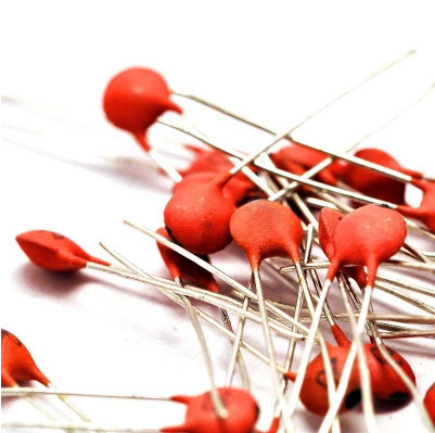 Керамический конденсатор на 270 пикофарад